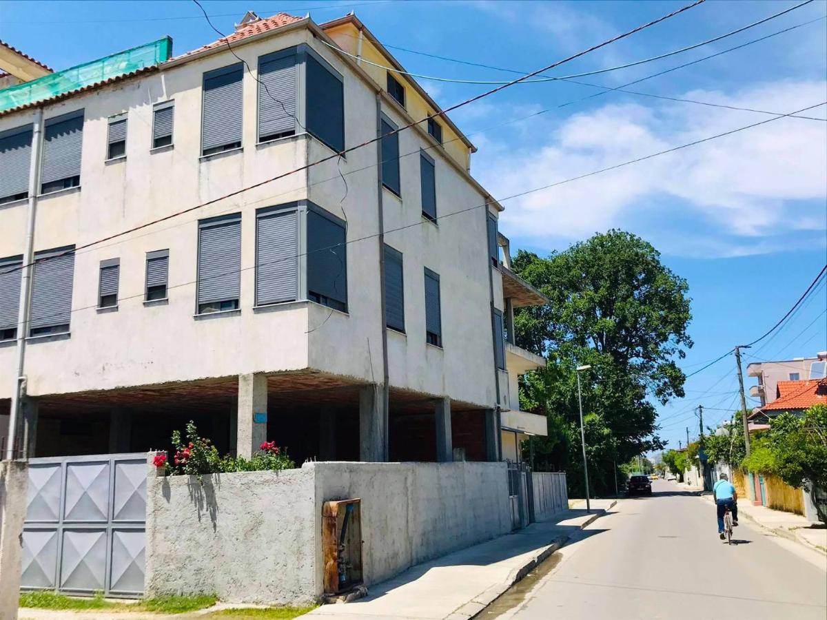 Vila Aliaj Luxury With 2 With Private Wonderful Terrace Appartamento