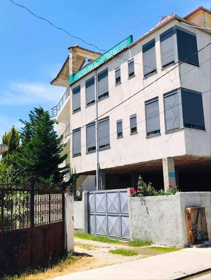 Vila Aliaj Luxury With 2 With Private Wonderful Terrace Durrës