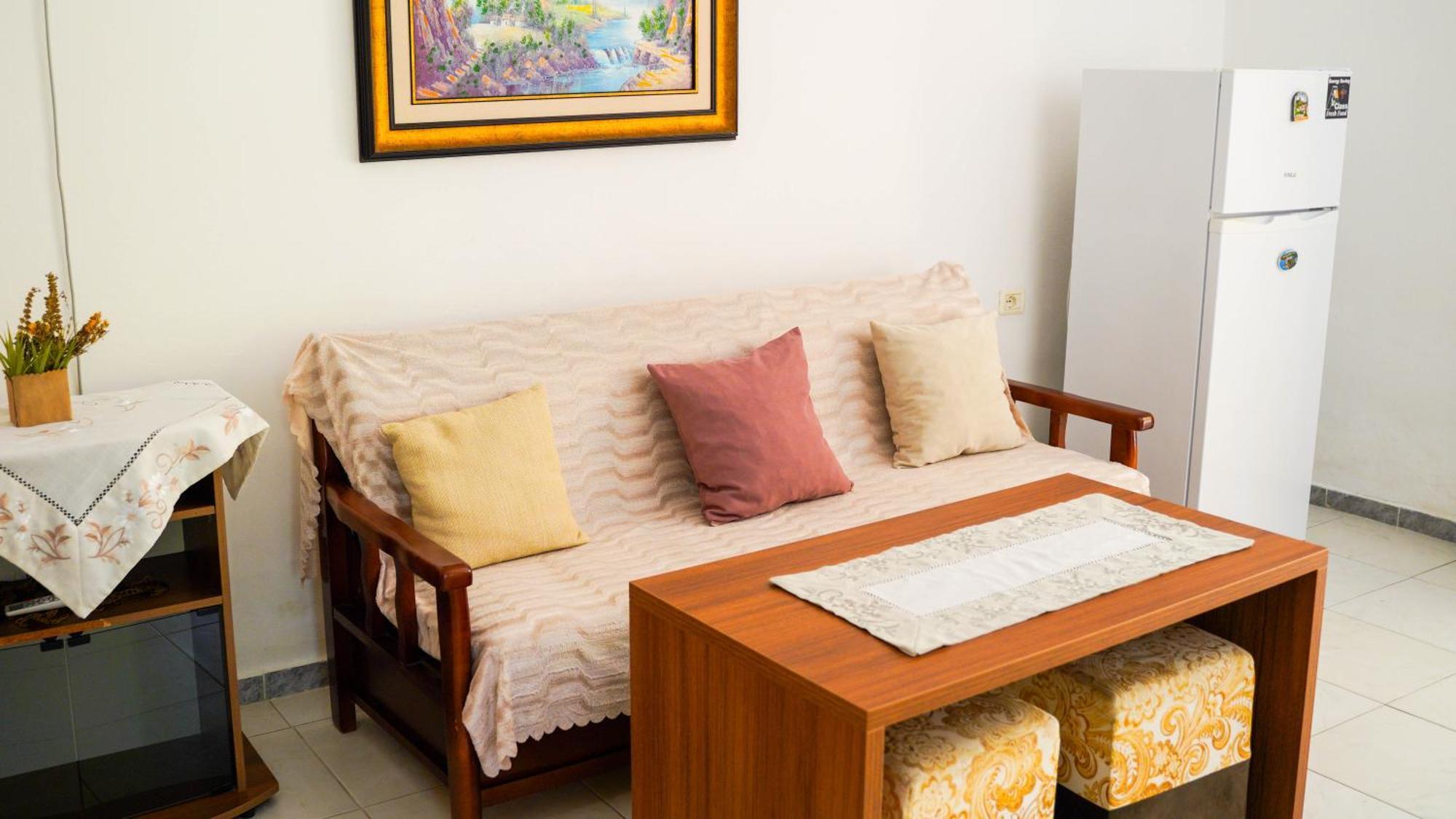 Vila Aliaj Luxury With 2 With Private Wonderful Terrace Appartamento Durrës